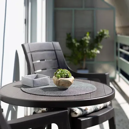 Helios Sunny Comfortable Apartment-3